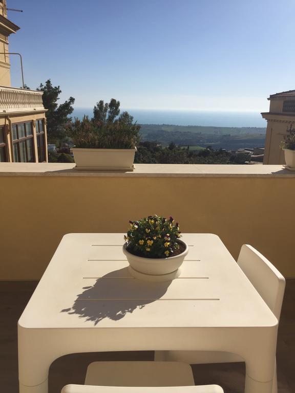 Dimora Del Viale Acomodação com café da manhã Agrigento Exterior foto
